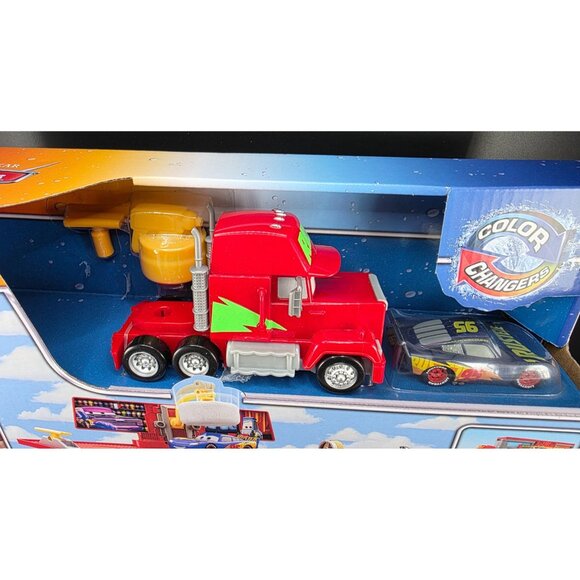 Disney Pixar Cars Mobile Paint Shop Mack | Color Changing Vehicle Playset - Picture 2 of 11